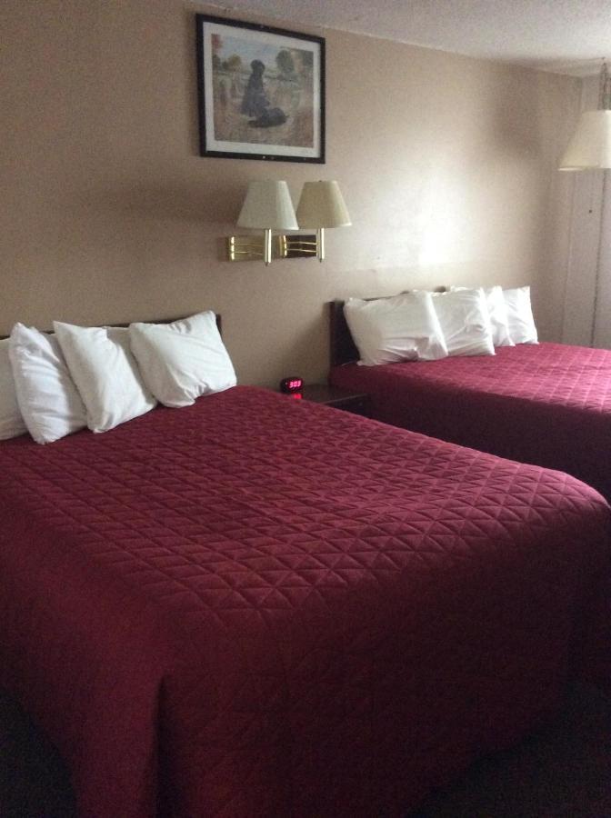 Sports Club Motel Wayne Екстериор снимка