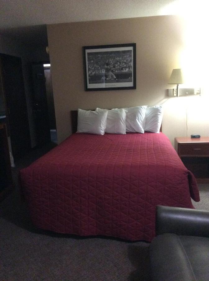 Sports Club Motel Wayne Екстериор снимка