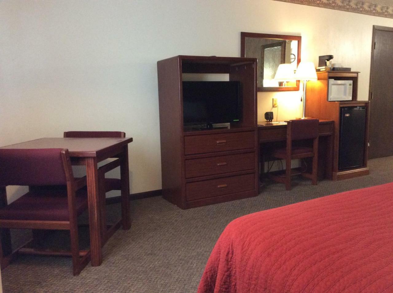 Sports Club Motel Wayne Екстериор снимка